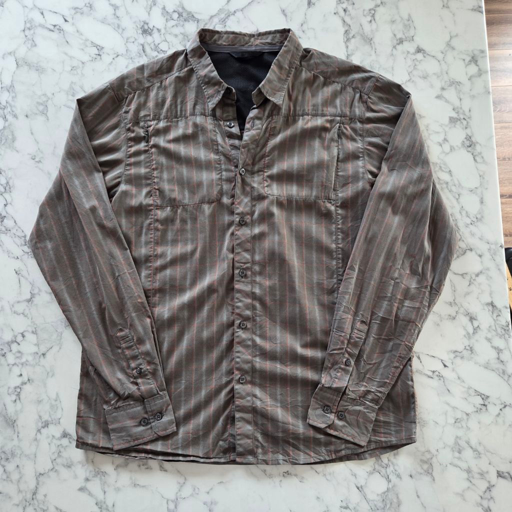 Arc'teryx Brown L Plaid Hiking Long Sleeve Dress Shirt Zip Pockets Work Office